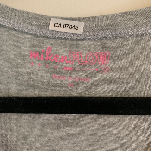 Sleeveless active top - Picture 3 of 3